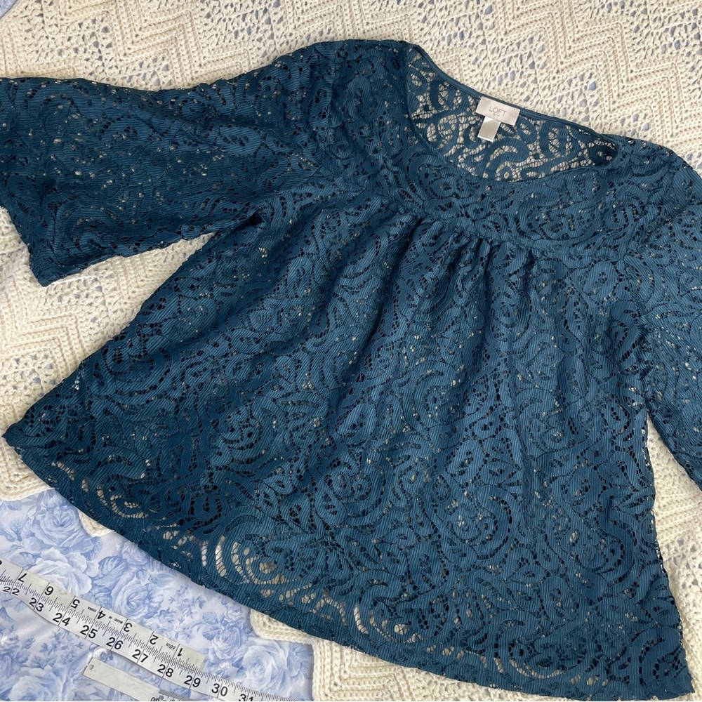 Large Blouse Loft Outlet Emerald Green Sheer Lace Top Fluttery Peasant Fit Large